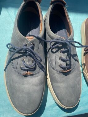 Ecco Men's Blue Nubuck Boat Shoes